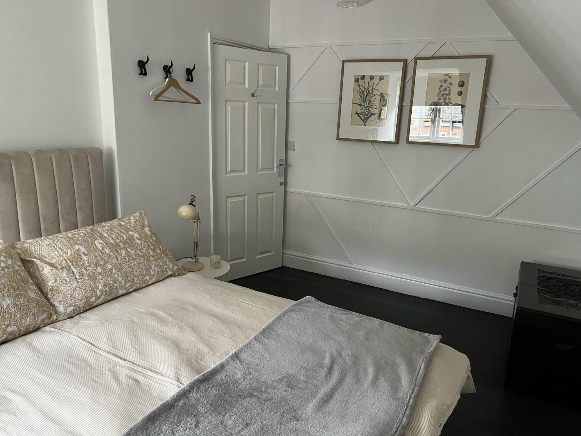 Peaceful Flat In The Park Apartment นอตติงแฮม ภายนอก รูปภาพ